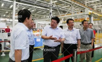 【调延卓常德市科技局局长一行辅导莅临问鼎国际机械人调研调查